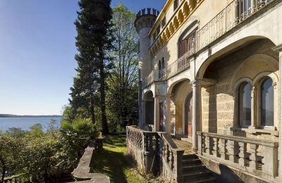Historisk villa købe 28838 Stresa, Via Giuseppe Mazzini, Piemonte:  Terrasse