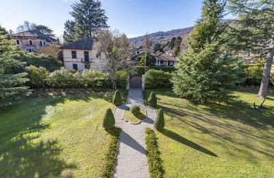 Historische villa te koop 28040 Lesa, Piemonte:  