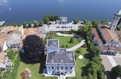 Historisk villa til salg 28040 Lesa, Piemonte, Dronefoto
