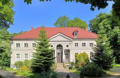Schloss kaufen Sławnikowice, Slawnikowice 99, Niederschlesien, Vorderansicht