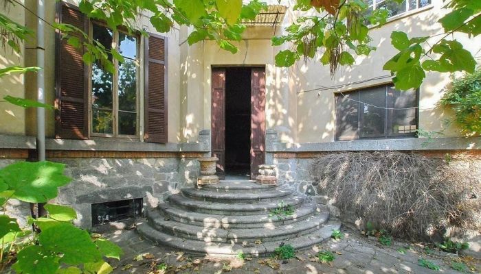 Historische villa te koop Golasecca, Lombardije,  Italië