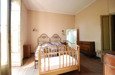 Historische Villa kaufen Golasecca, Lombardei:  Schlafzimmer