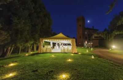 Slot købe Cavallirio, Piemonte:  Ejendom