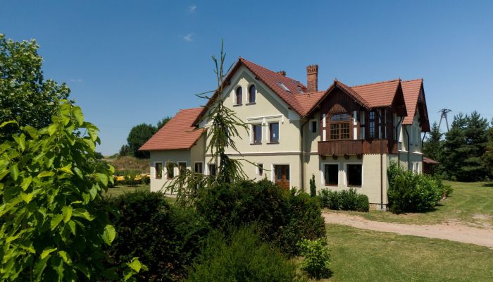 Historisk villa till salu Strzelin, województwo dolnośląskie,  Polen