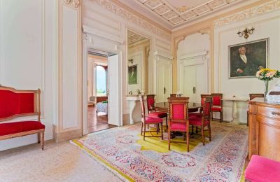 Historische villa te koop 28823 Ghiffa, Villa Volpi, Piemonte:  