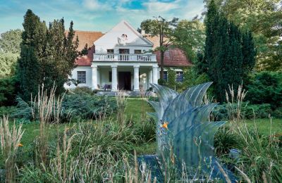 Herrenhaus/Gutshaus kaufen Toruń, Kujawien-Pommern:  Vorderansicht