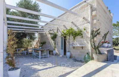 Bauernhaus kaufen Ostuni, Strada Provinciale 21, Apulien:  Außenansicht