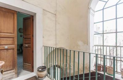Kasteel te koop Manduria, Puglia:  Trappenhuis