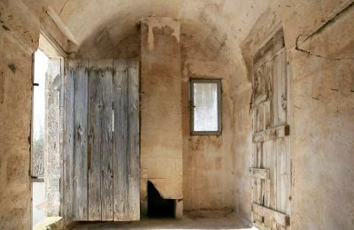 Lantligt hus till salu Oria, Puglia:  