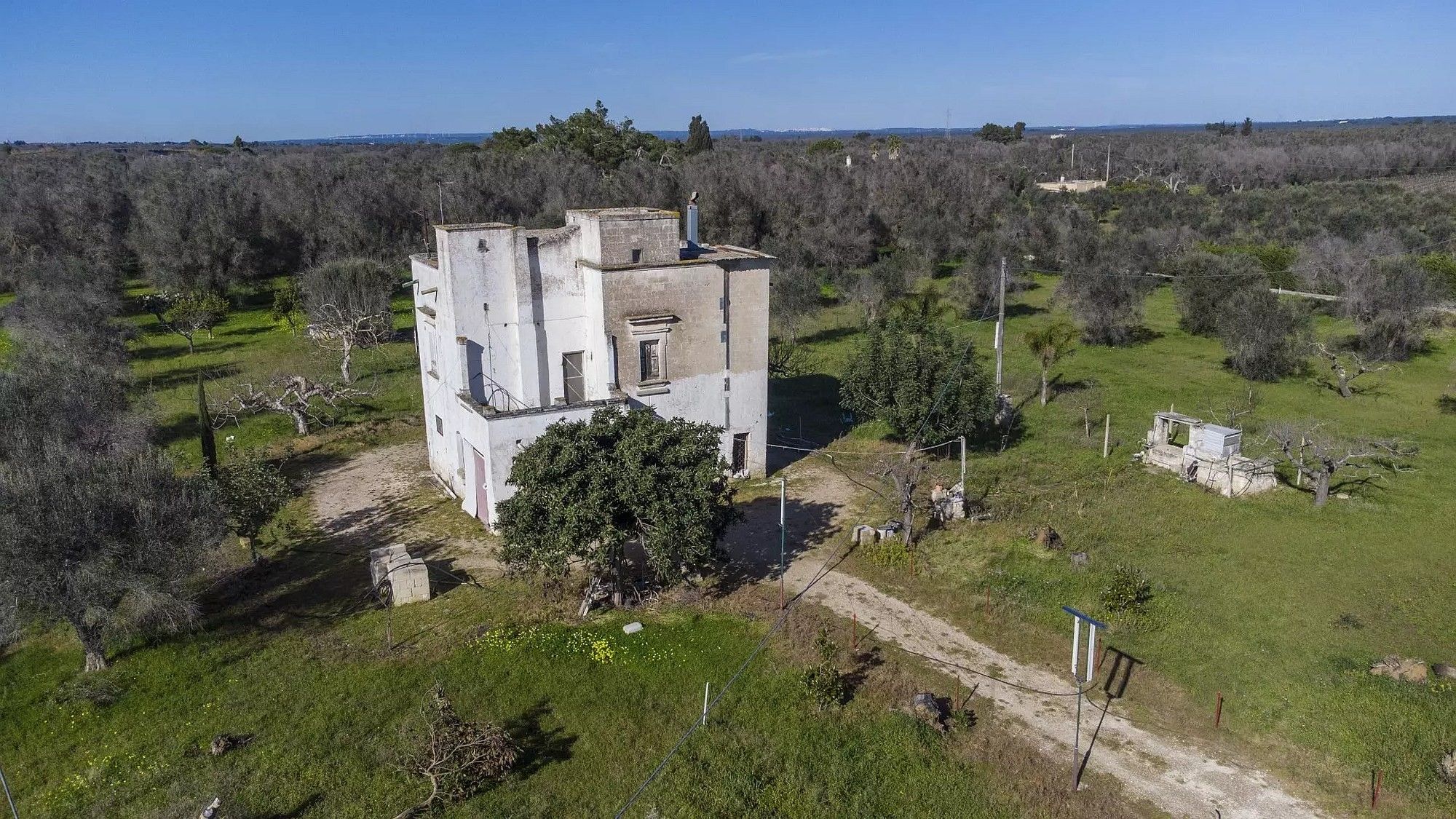 Bilder Masseria - Gammal bondgård med kapell nära Oria