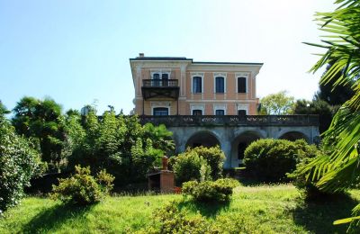 Historisk villa købe 28838 Stresa, Piemonte:  Have