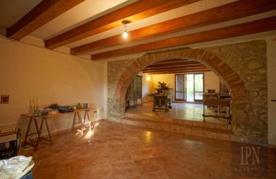 Lantligt hus till salu 06019 Preggio, Umbria:  