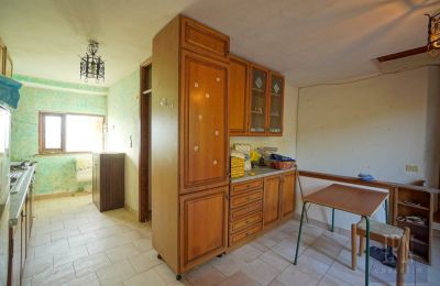 Landsted til salgs 06019 Preggio, Umbria, Kjøkken