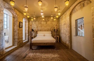 Historische Villa kaufen İstanbul, Tom Tom, Nur-i Ziya Sokak, Schlafzimmer