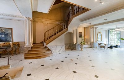 Historische Villa kaufen İstanbul, Tom Tom, Nur-i Ziya Sokak, Treppe