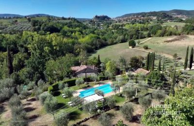 Landhaus kaufen Chianciano Terme, Toskana:  RIF 3061 Pool und Haus
