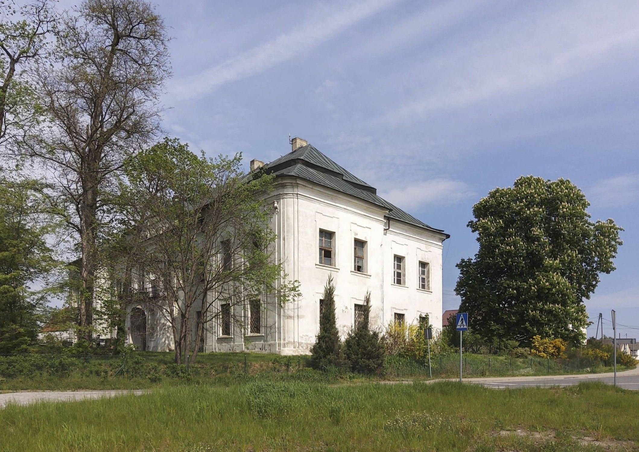 Bilder Palads til salg i Pisarzowice nær Moszna slottet