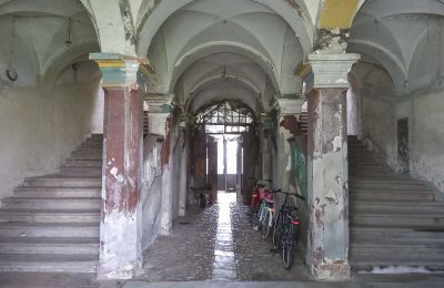 Slot til salgs Pisarzowice, województwo opolskie, Trappe