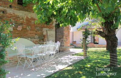 Historisk villa købe Foiano della Chiana, Toscana:  Have