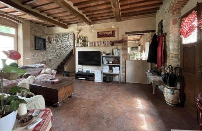 Lantligt hus till salu Vecchiano, Toscana:  