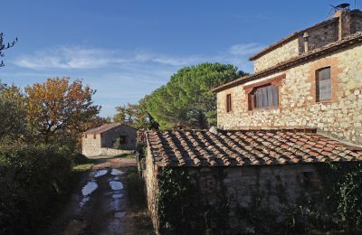 Landhaus kaufen Gaiole in Chianti, Toskana:  RIF 3073 Haupthaus und Nebgengebäude