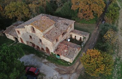Landhaus kaufen Gaiole in Chianti, Toskana:  RIF 3073 Blick auf Haupthaus