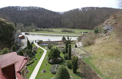 Historische villa te koop 72574 Bad Urach, Baden-Württemberg:  Blick auf den Garten