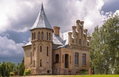 Historische villa te koop Chmielniki, województwo kujawsko-pomorskie:  Vooraanzicht