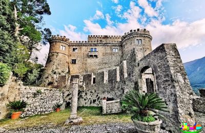 Burg te koop Abruzzo:  