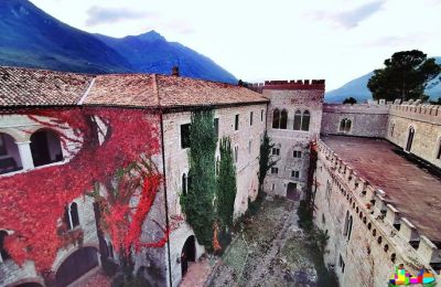 Burg te koop Abruzzo:  