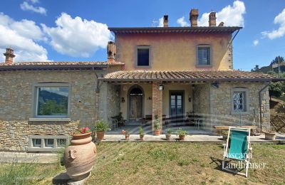 Lantgård till salu Cortona, Toscana:  RIF 3085 Blick auf Eingang