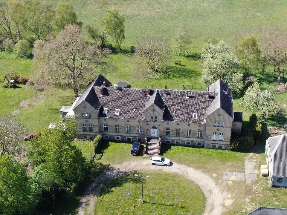 Herrenhaus/Gutshaus kaufen Mecklenburg-Vorpommern:  Außenansicht