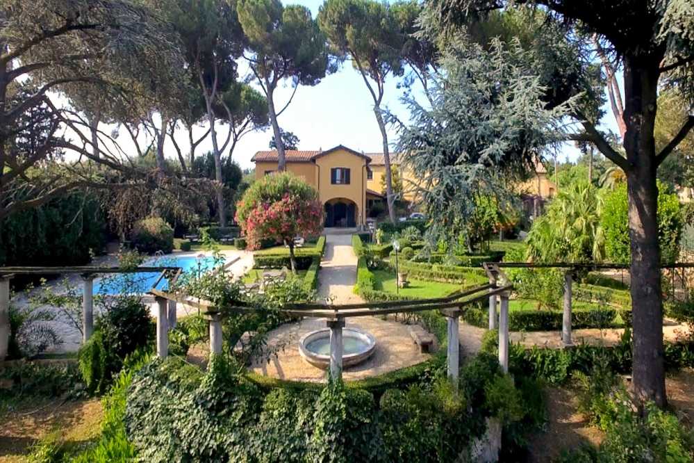 Bilder Historisk villa i centrala Rom