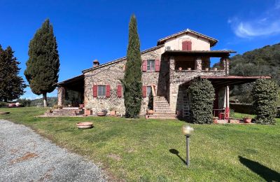 Charakterimmobilien, Schöne Villa in der Toskana mit Pool und Panoramablick