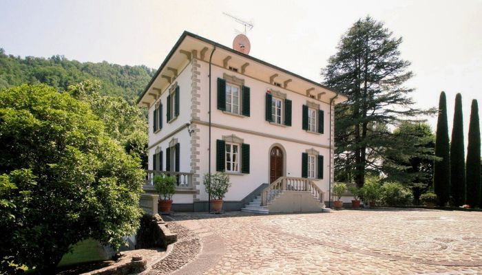 Historisk villa Bagni di Lucca 3