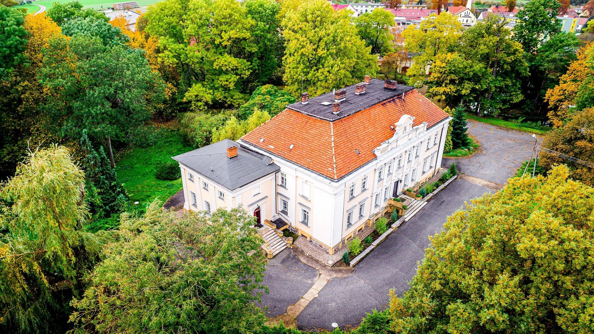 Bilder Klassicistisk herrgård nära Poznan