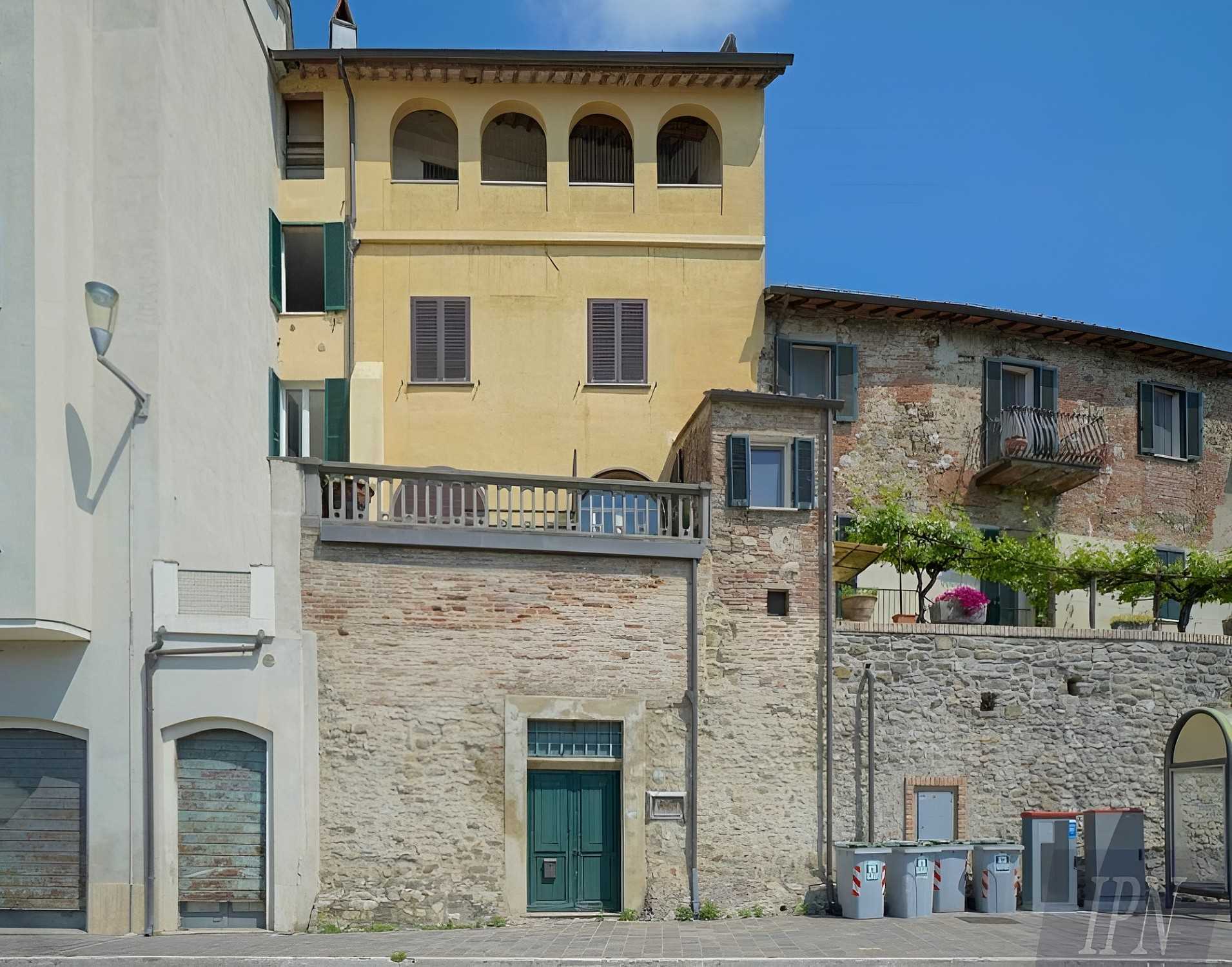 Bilder Historisches Stadthaus in Umbertide, Piazza Aprile