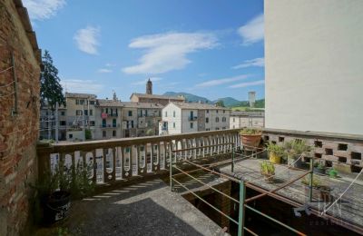 Byhus til salgs 06019 Umbertide, Piazza 25 Aprile, Umbria, Bilde 19/25
