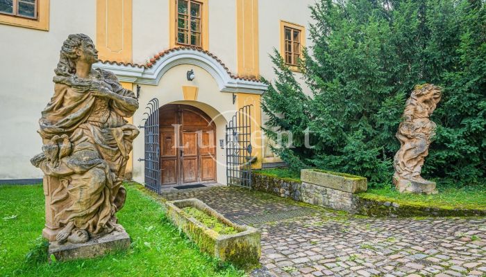 Borg til salg Třebotov, Středočeský kraj,  Tjekkiet