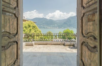 Historische villa te koop Lovere, Lombardije:  Uitzicht 
