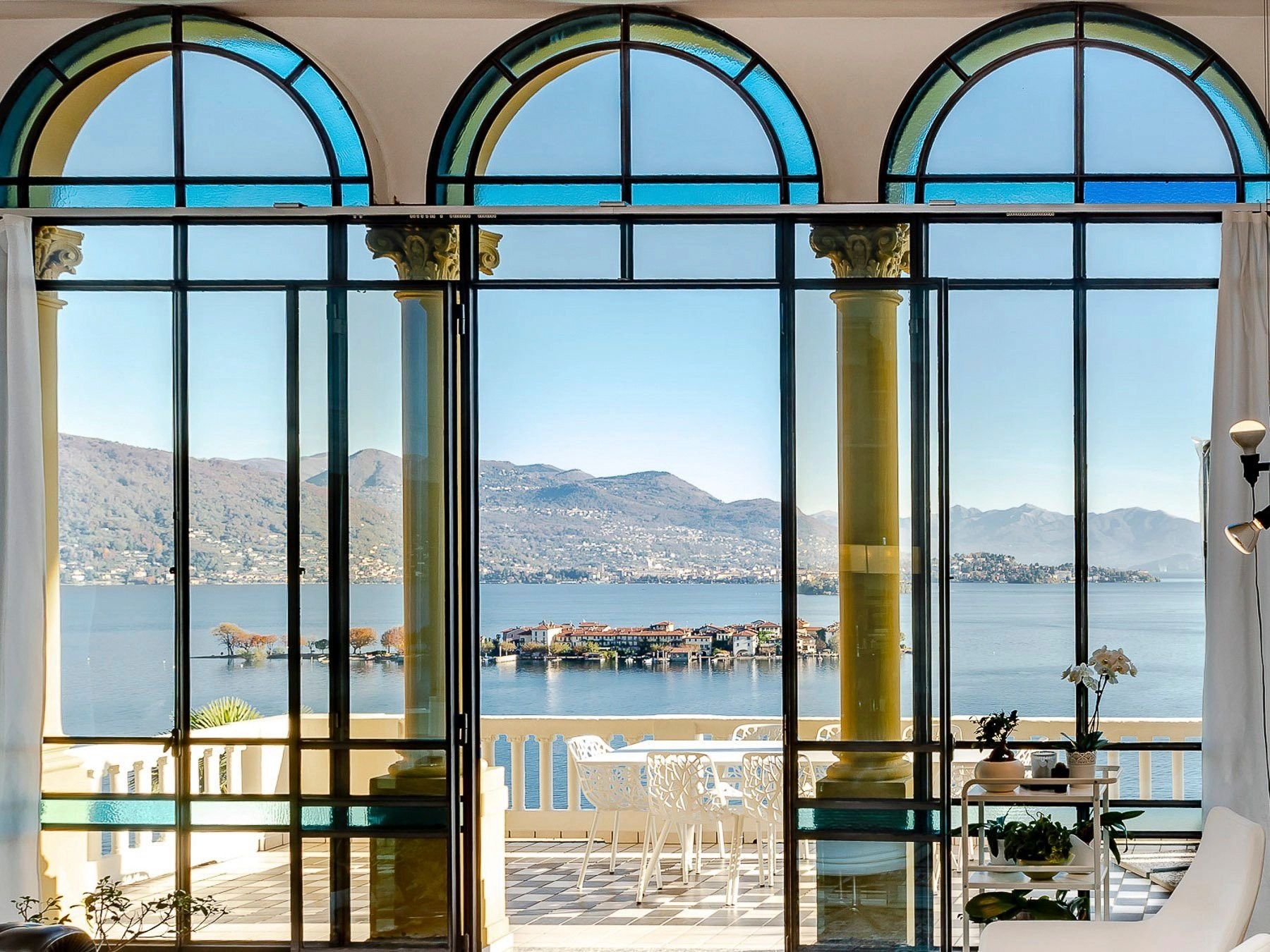 Bilder Luksuriøs leilighet i Villa Barberis i Baveno