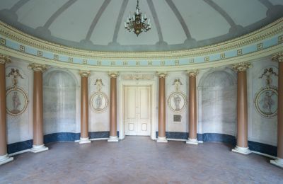 Slot til salg Bożków, Palac Wilelma von Magnis 1, województwo dolnośląskie, Oval hal