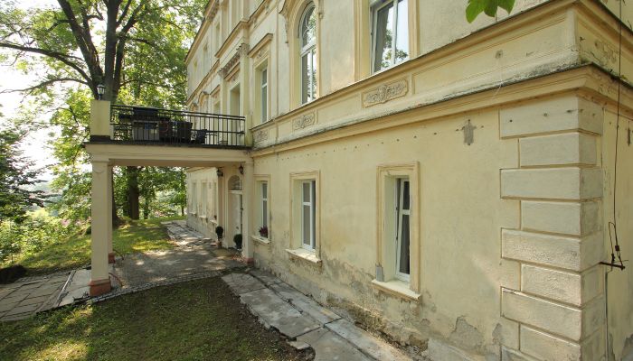 Slott till salu Boguszów-Gorce, województwo dolnośląskie,  Polen