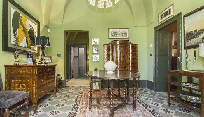 Lejlighed på slot til salg Oria, Puglia,  Italien