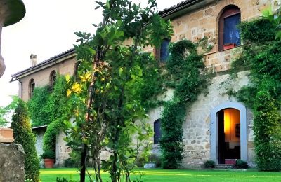 Historische Villa kaufen Latium:  Außenansicht