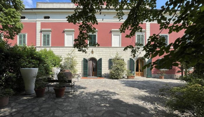 Historisk villa till salu Lavaiano, Toscana,  Italien