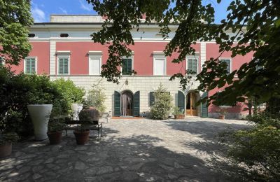 Historisk villa Lavaiano, Toscana