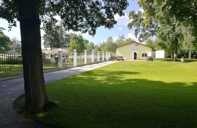 Slot til salg Hlavní město Praha, Udhus