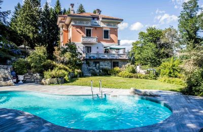 Historisk villa till salu 28838 Stresa, Piemonte:  Trädgård