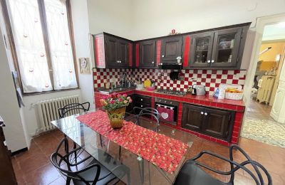 Historisk villa købe Verbano-Cusio-Ossola, Intra, Piemonte:  Køkken